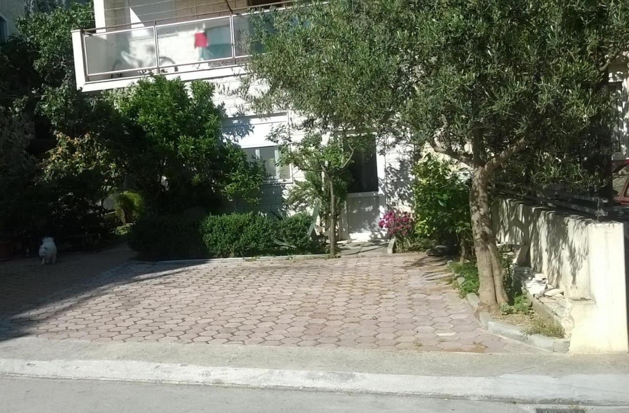 Apartman Renata 오미스 외부 사진